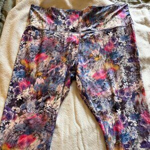 Athleta Elation Capri